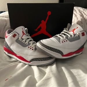 Jordan 3 fire red size 8